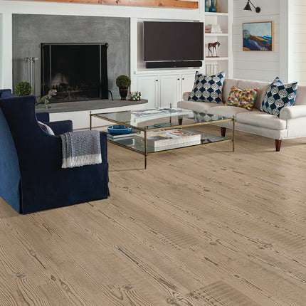 Setup Accent Pine in a room setting