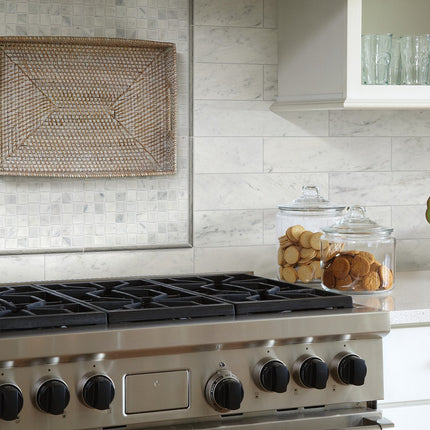 CHATEAU 4X16 — Cashmere White in a room setting
