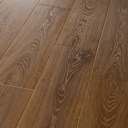 Retro Revival - Crimson Flame Oak
