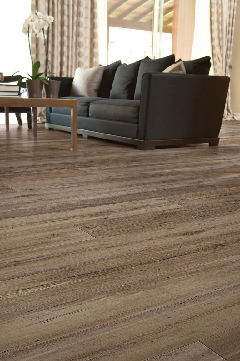 Nares Oak in a room setting