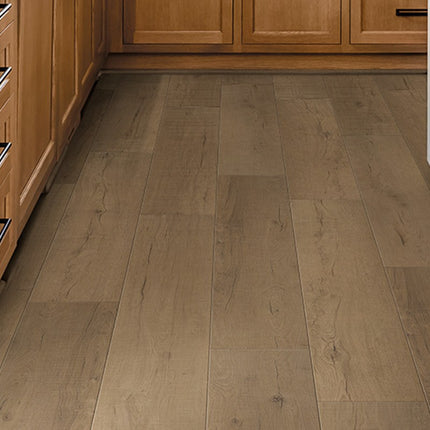 Bay Oak in a room setting