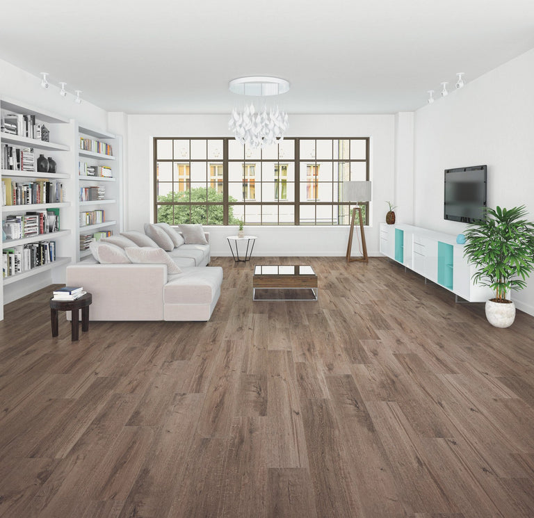 Grande Willis Oak in a room setting