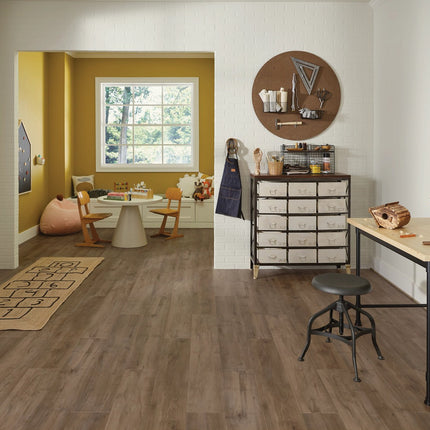 Warwick Maple in a room setting