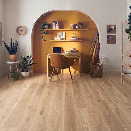 Blonde Oak in a room setting
